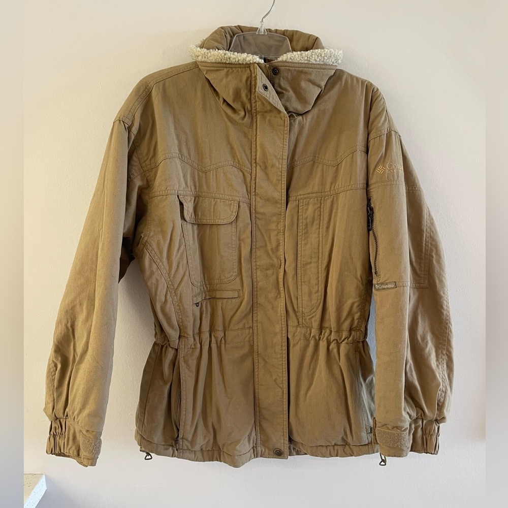 VINTAGE Columbia Sportswear Company 90s women’s tan jacket size Medium